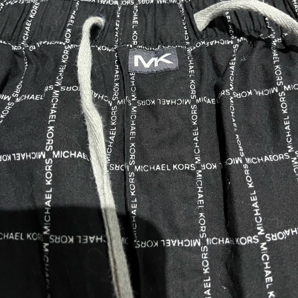 MICHAEL MICHAEL KORS unisex sleepwear size medium - Picture 4 of 4